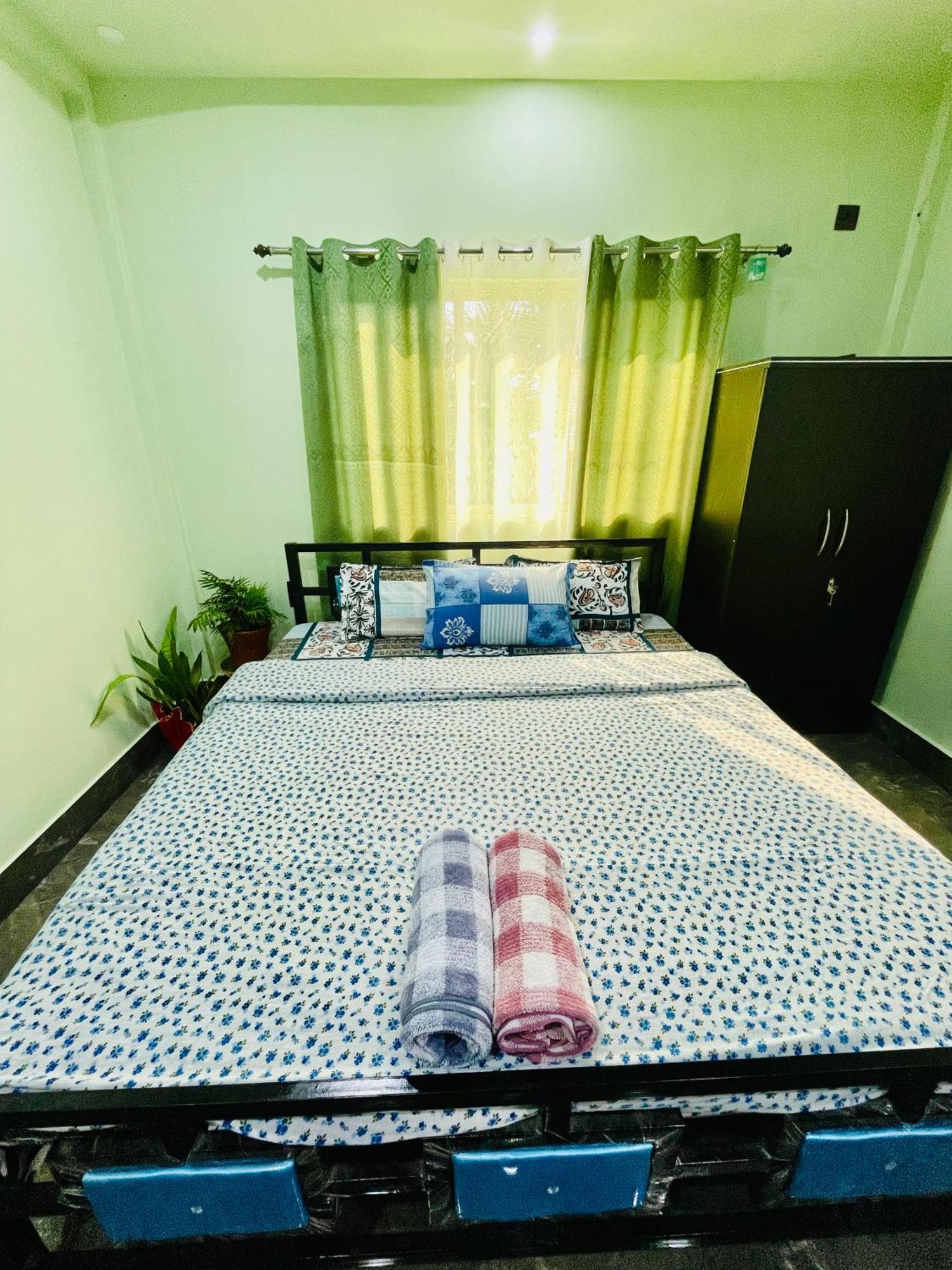 Deka'S Homestay Tezpur 外观 照片
